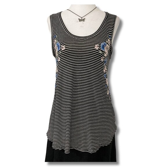 AMERICAN EAGLE Black and white striped floral embroidery tank top ~ XS SMALL tee - Picture 1 of 14